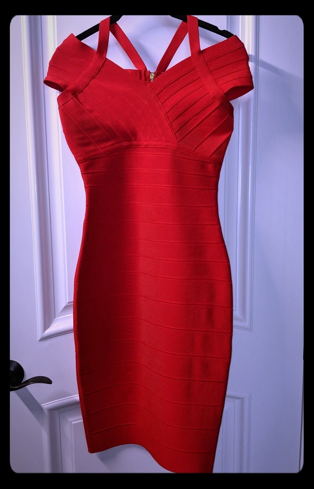 Red bandage off the shoulder strappy dress NWT